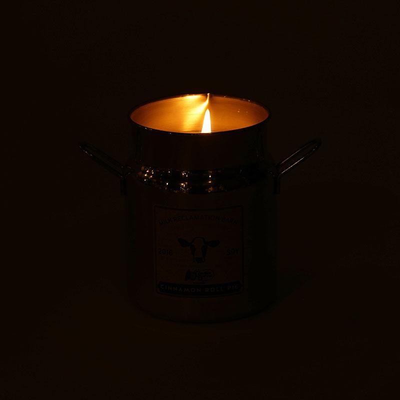 12.5 Oz. Cinnamon Roll Pie Butter Churn Candle