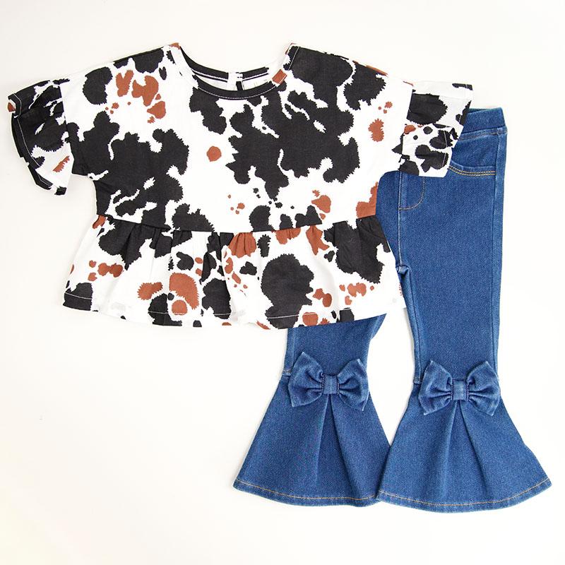 Woven Cow Print Top with Bow Flare Jeggings