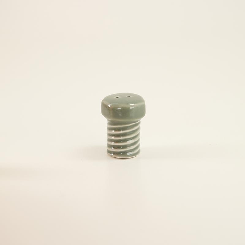 Screw Mini Salt Shaker