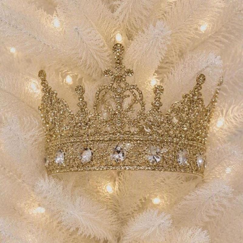 Gold Glitter Crown Ornament