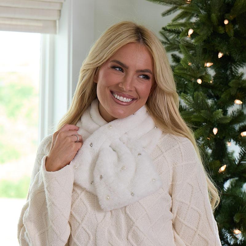 Ivory Faux Fur Bling Pull Thru Scarf